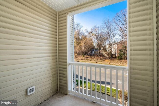 Building Photo - 4561 Strutfield Ln