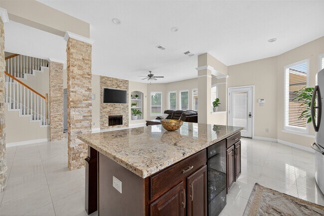 Building Photo - 7203 Thornmeadow Ln