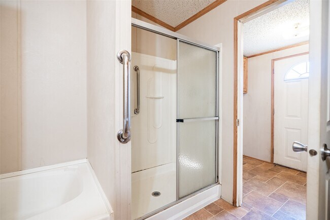 Building Photo - 30620 Vilma Ln