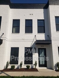 Building Photo - 207 McAuliffe St