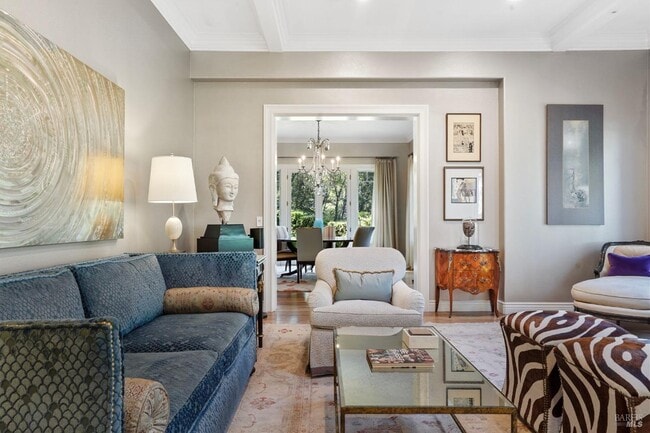 Building Photo - 10 Idlewood Rd