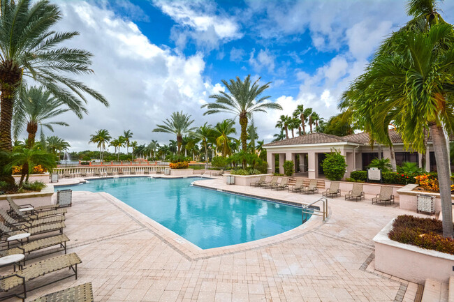 Building Photo - 3020 Alcazar Pl