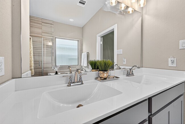 Building Photo - 31130 Cardrona Peak Pl