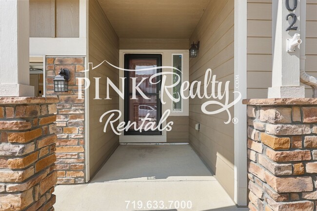Building Photo - 7502 Araia Dr
