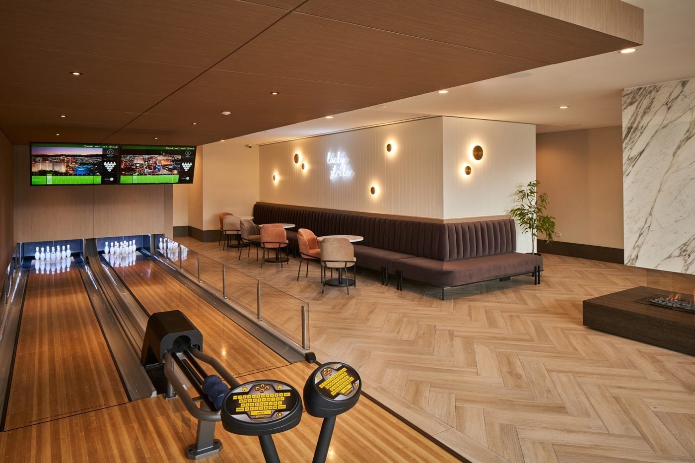 Building Photo - 234 W Hill St