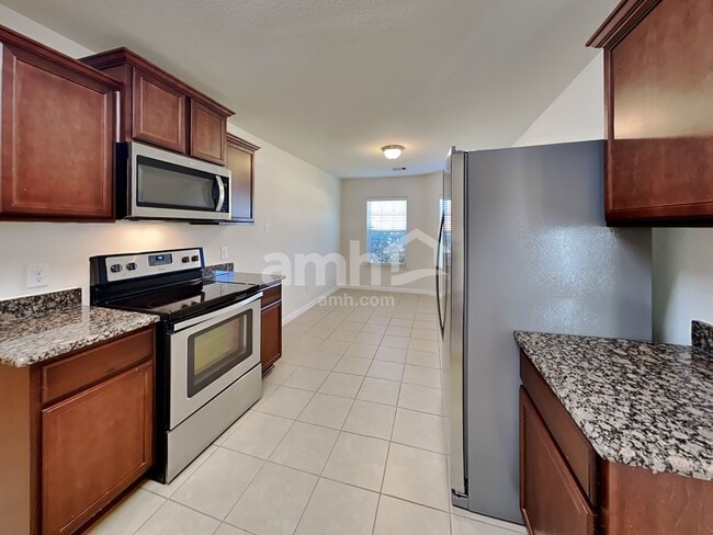 Building Photo - 21115 Baltic Rain Dr