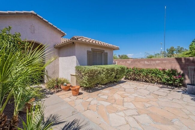 Building Photo - 7602 W Starry Night Ln
