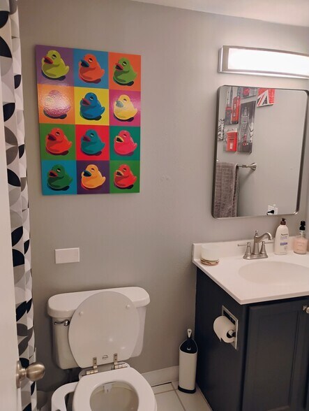 Bathroom - 1350 Josephine St