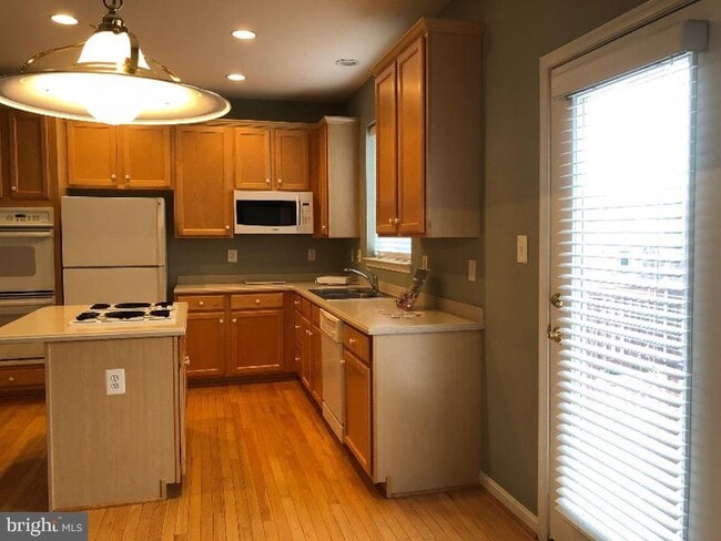 Building Photo - 13587 Flying Squirrel Dr