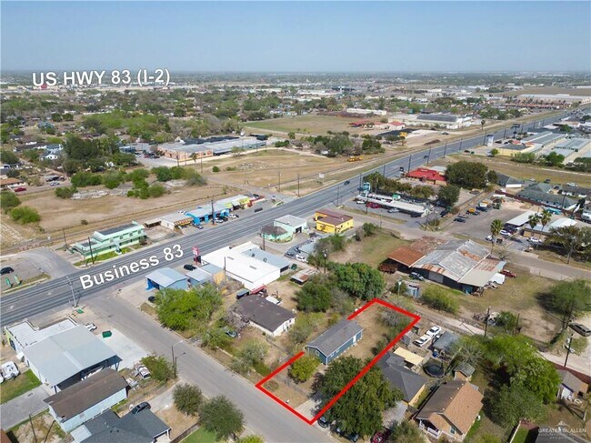 Building Photo - 16 S 12th St