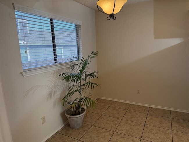 Building Photo - 4519 Keota Dr