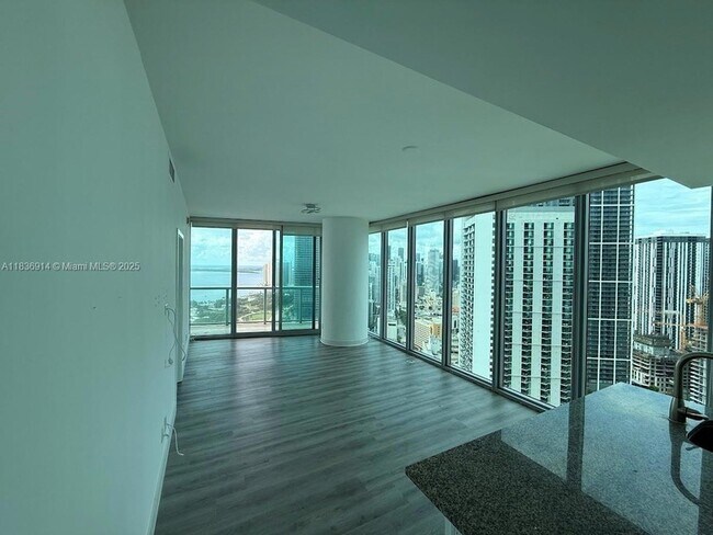 Building Photo - 888 Biscayne Blvd