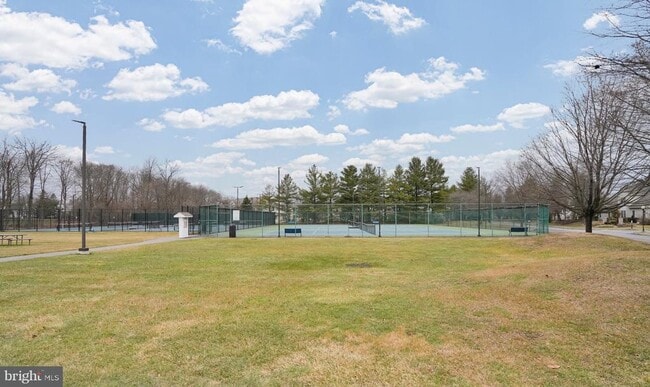 Building Photo - 115 Gleneagles Dr