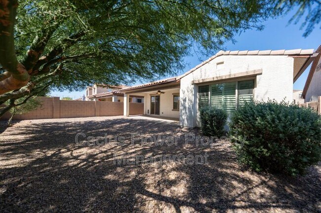 Building Photo - 3943 E Ficus Way
