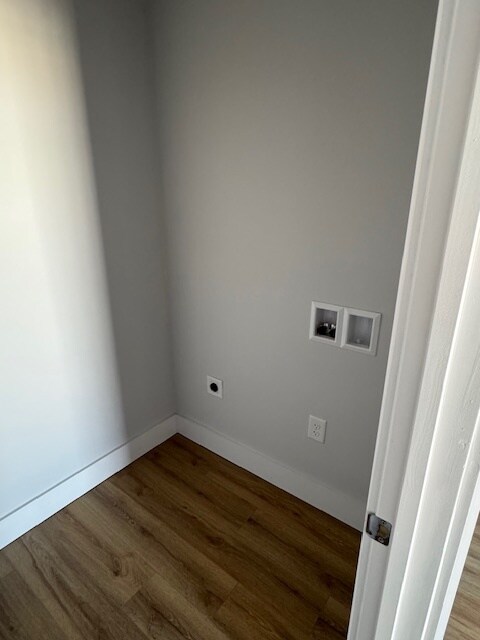 Landry Room - 100 W Union St