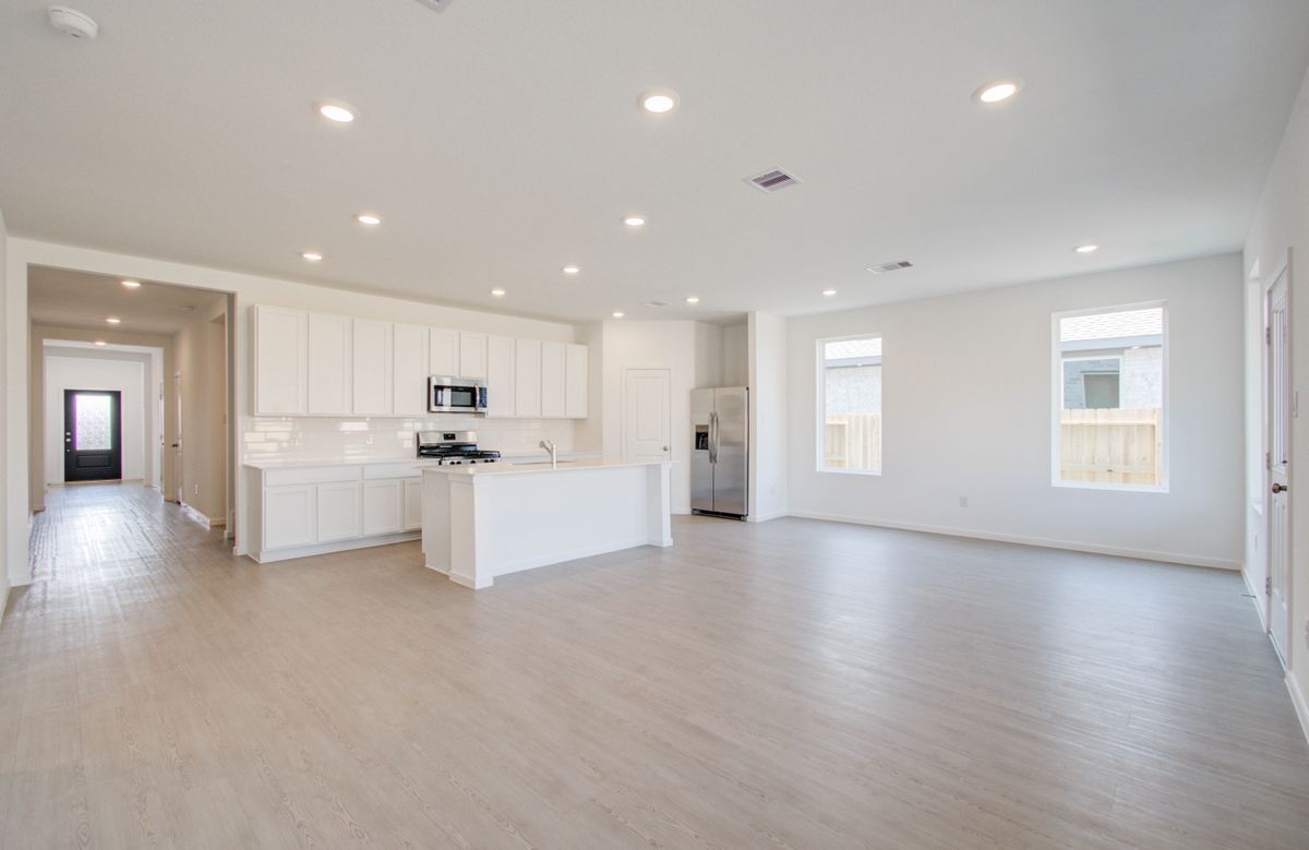 Building Photo - 26514 Foxtail Fern Dr