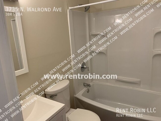 Building Photo - 3735 N Walrond Ave