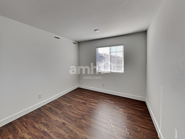 Building Photo - 2846 Hot Cider Ave