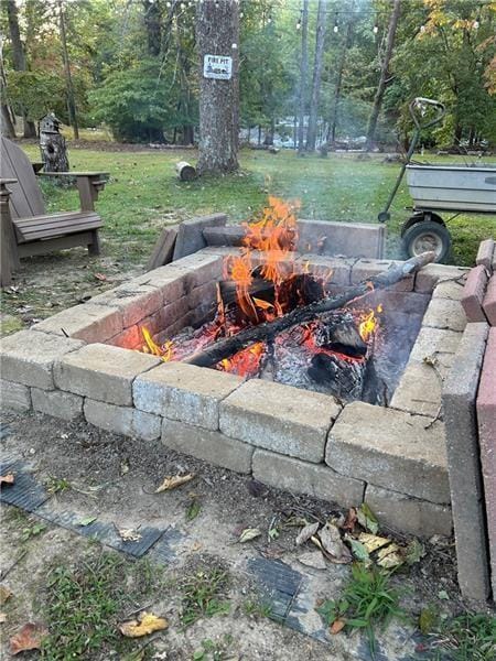 Building Photo - 4060 Merritt Dr