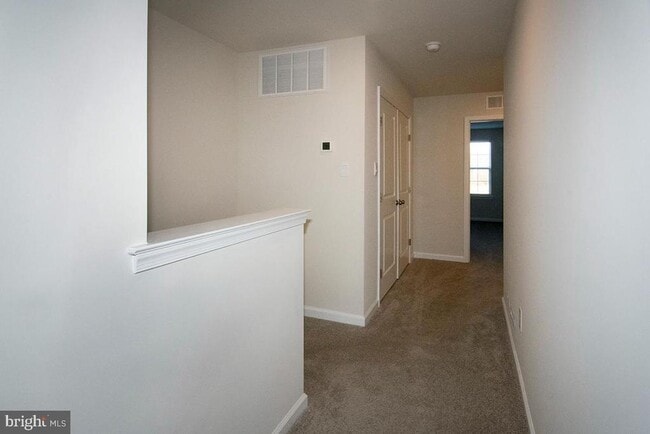 Building Photo - 117 Mazzeo Dr