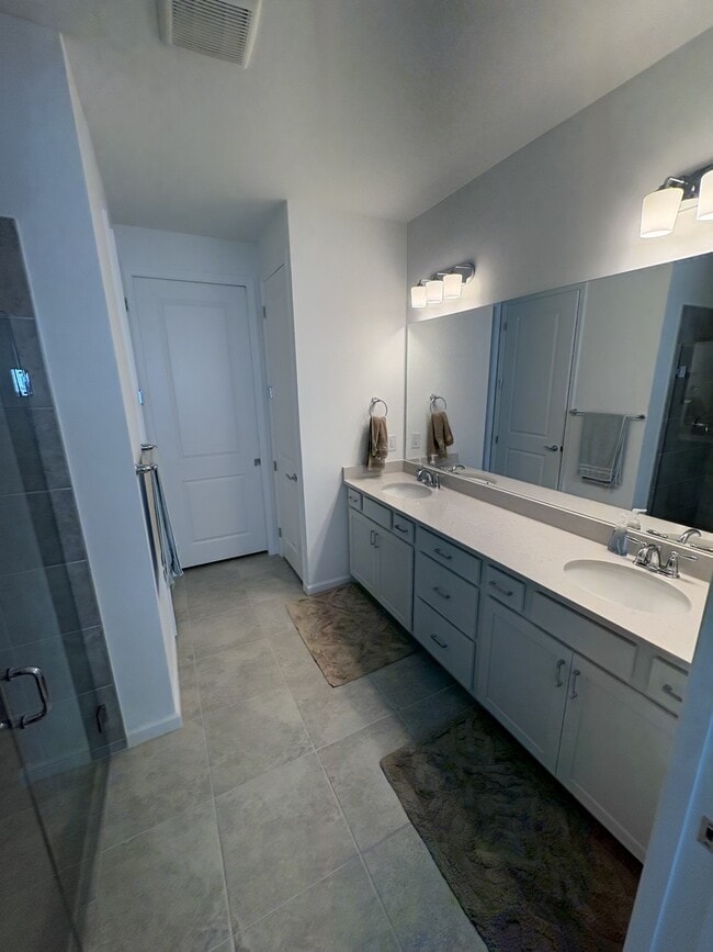 Building Photo - 17820 Star Ruby Pl