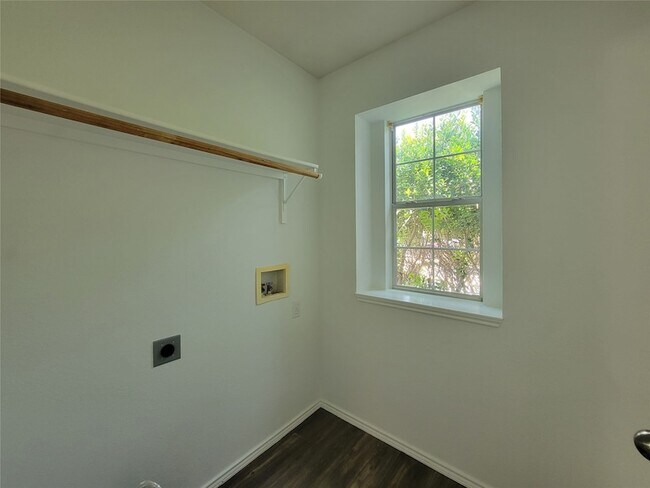 Building Photo - 5203 Mountain Spring Trail