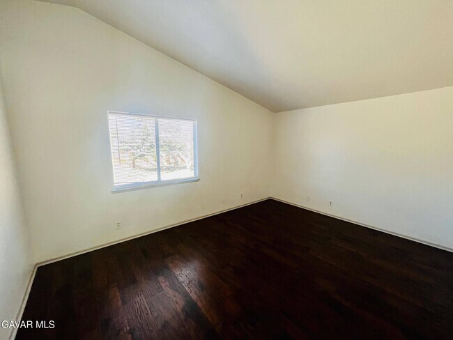 Building Photo - 42933 Guyman Ave