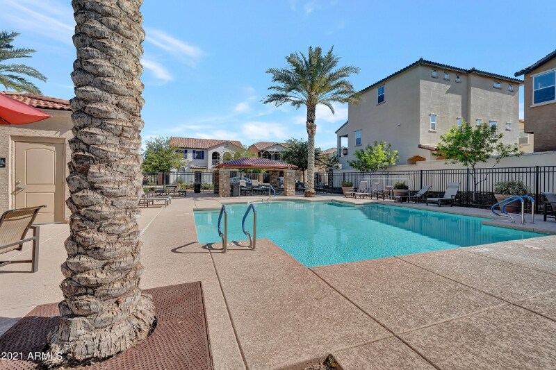 Building Photo - 4164 E Toledo St