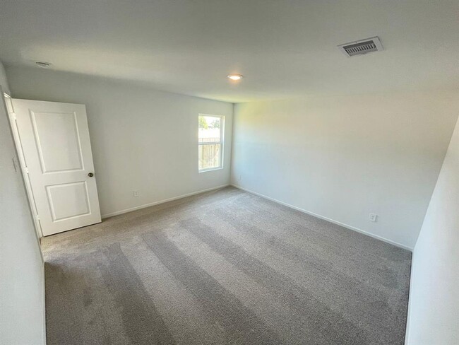 Building Photo - 14990 Ascot Bend Cir