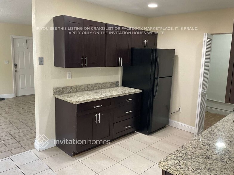 Building Photo - 21330 SW 102nd Ave