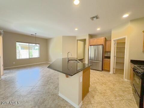 Building Photo - 2526 W Desert Vista Trail
