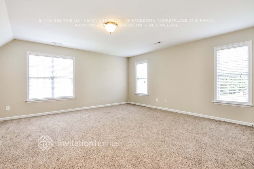 Building Photo - 129 Rustic Ln