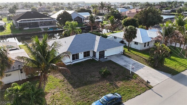 Building Photo - 5367 Coral Ave