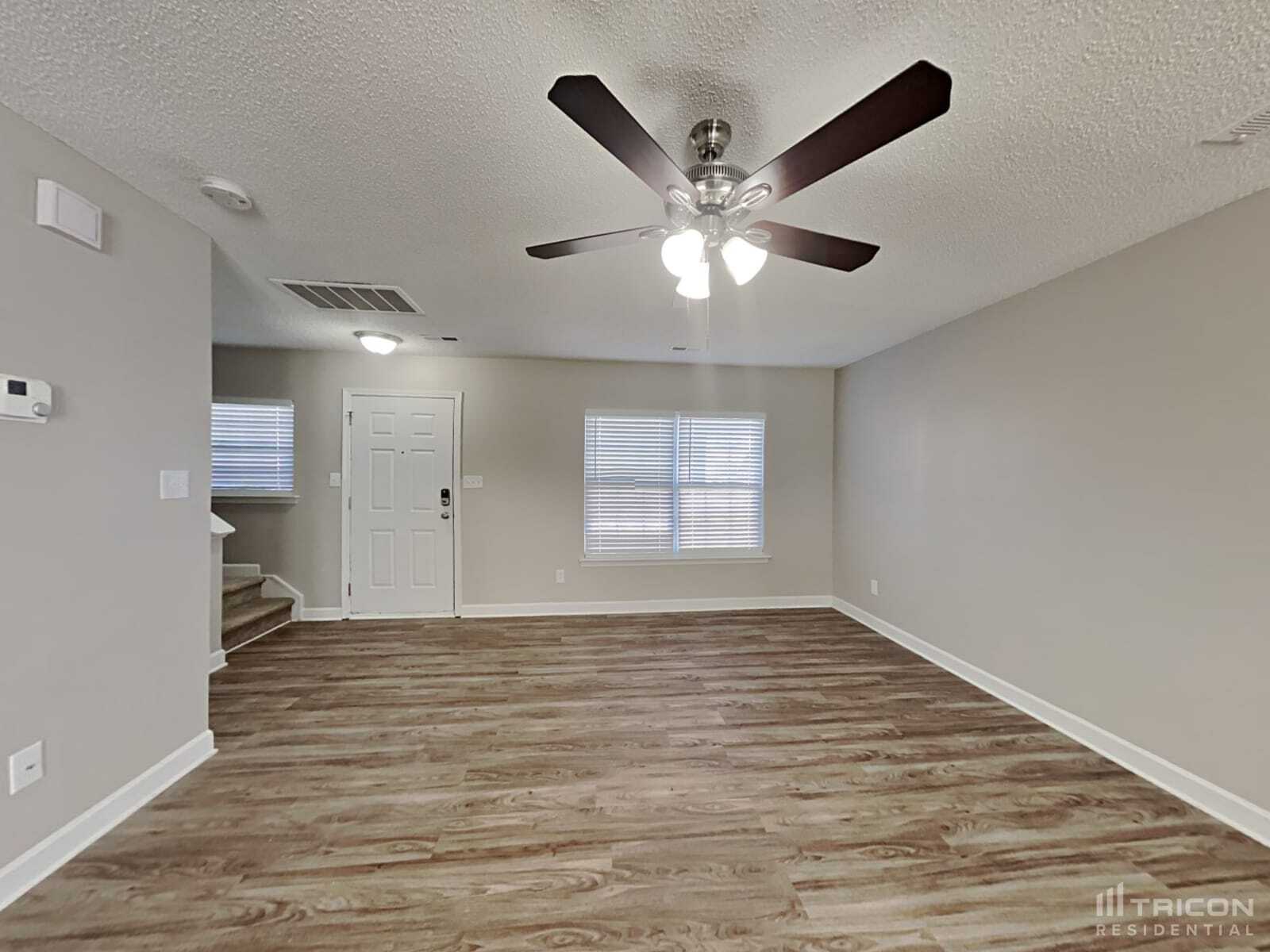 Building Photo - 409 Glencroft Dr