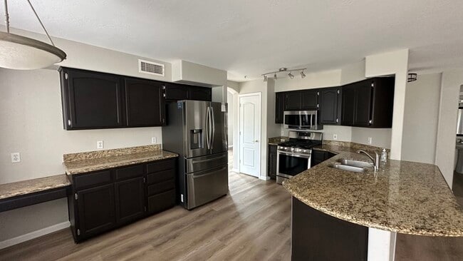 Building Photo - Northeast Scottsdale 3 Bedroom