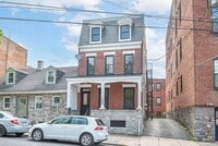 Building Photo - 323 N Mulberry St