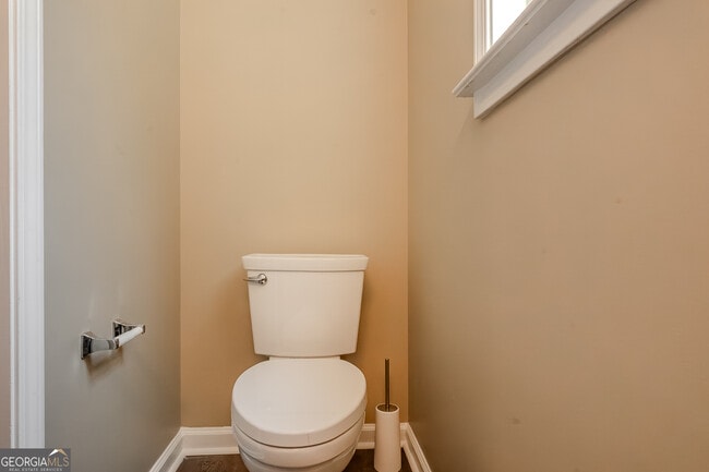 Building Photo - 120 Rosebay Ln