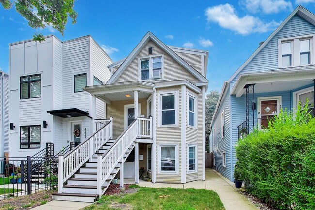 Building Photo - 4219 N Albany Ave