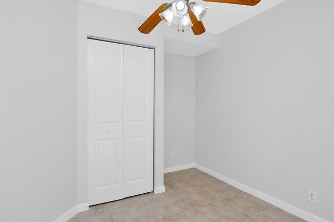 Building Photo - 8050 Severn Dr
