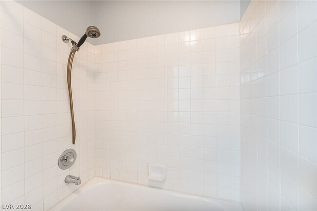 Building Photo - 8232 Bermuda Beach Dr