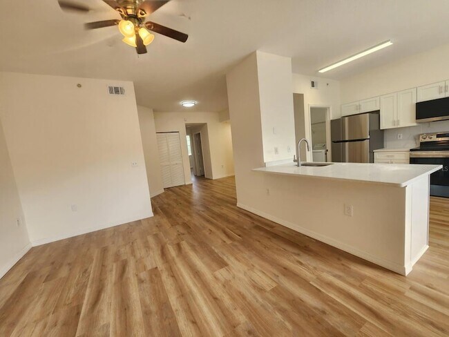Building Photo - 10873 Windsor Walk Dr