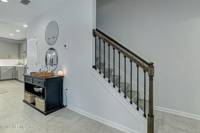 Building Photo - 124 Pine Bluff Dr