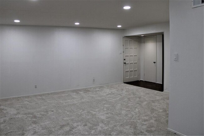Building Photo - 6060 Birchbrook Dr