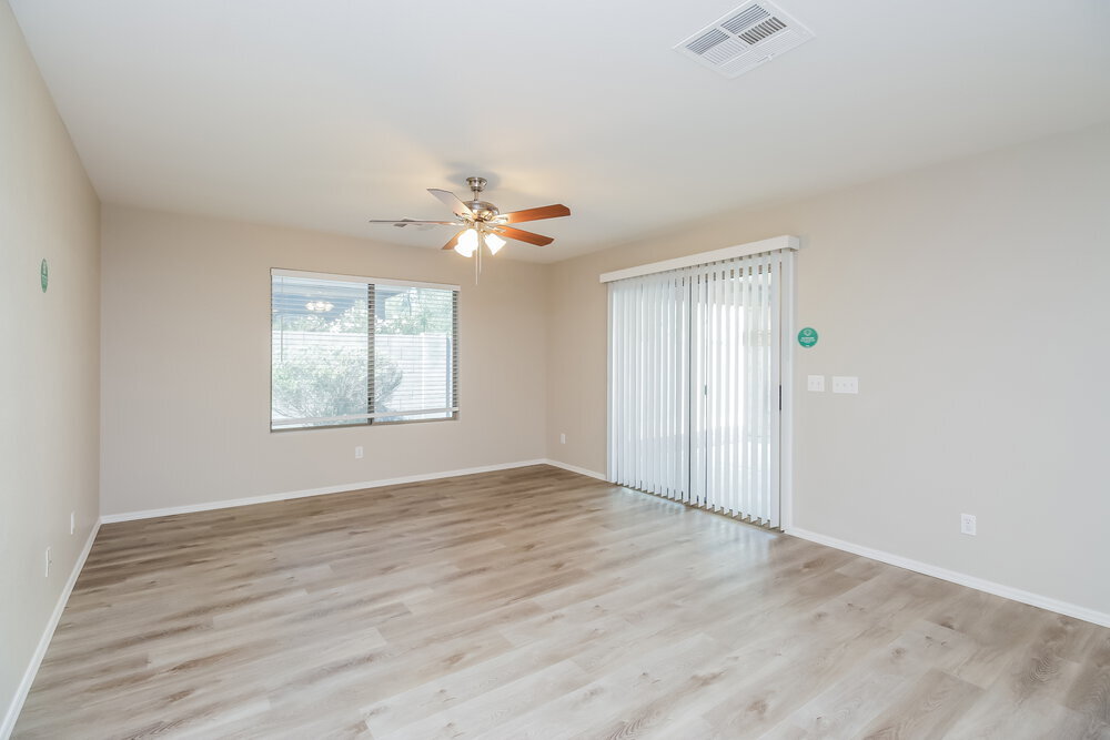 Building Photo - 2370 W Gold Dust Ave