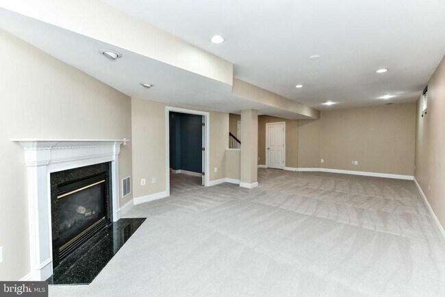 Building Photo - 2875 Star Opal Dr