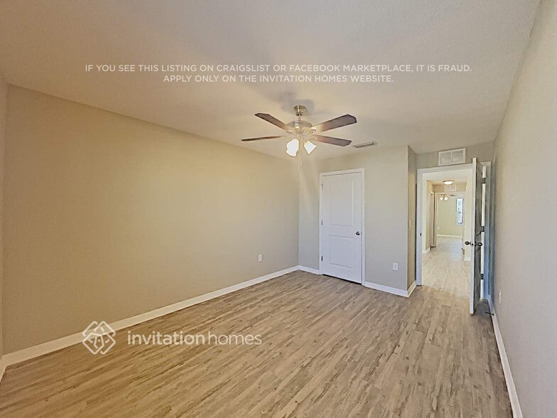 Building Photo - 5004 San Palermo Dr