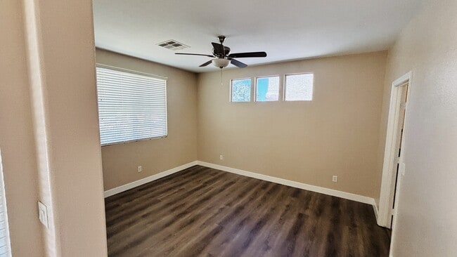 Building Photo - 9321 Dorrell Ln