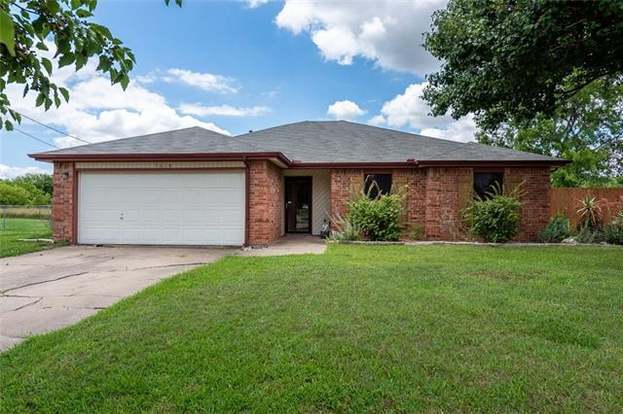 Building Photo - 7618 Creek Wood Dr