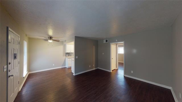 Building Photo - 1407 15th Pl