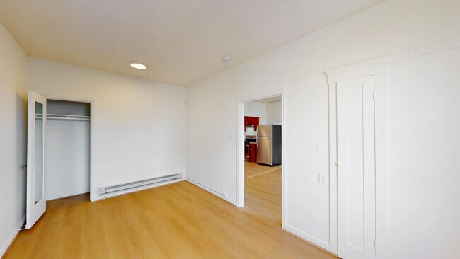 Building Photo - 922 Fulton St